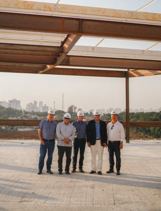 Prefeito e secretários de Londrina visitam a obra do Hospital Unimed Londrina